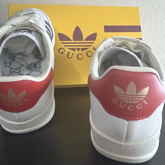 Gucci White and Red Women's Sneakers - Picture 4 of 7